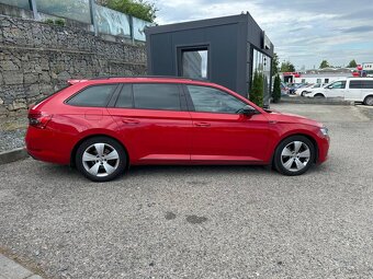 Skoda Superb 2022 2.0 - 8