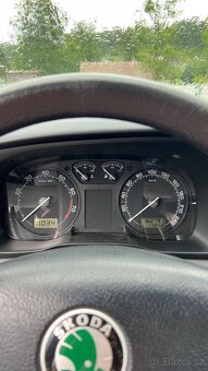 Škoda Octavia 1U - 8