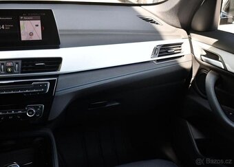 BMW X1 sDrive18d M-SPORT HUD - 8