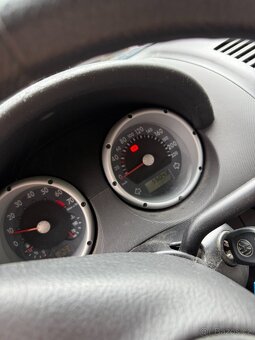 VW Polo 1.0, 55 000 km, garážované, 1. majitel, TOP stav - 8