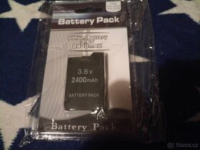 SONY PSP 2000 3000 a XBox Baterie, kryt PSP, nabíječky,kabel - 8