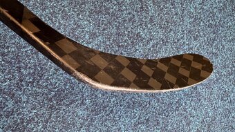 BAZAR - HRÁČSKÁ HOKEJKA CCM TACKS AS6 PRO JUNIOR - 8