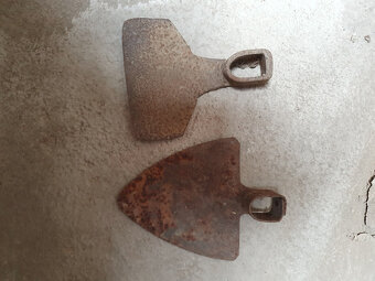 Staré zahradní nářadí - 8