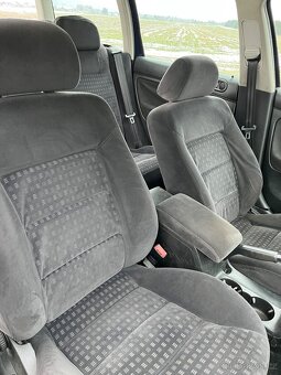 Prodám Passat 1.9 TDI 96 kw - 8