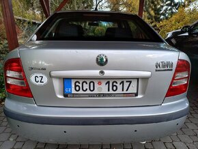 Prodám Škoda Octavia sedan 2.0i 85kw rv 2001 - 8