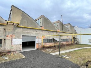 Nájem skladově výrobní haly 1650 m2, LOUNY (Dálnice D7) - 8