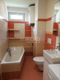 Milovice, pronájem bytu 2+1, 42 m2, OV. - 8