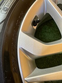 HYUNDAI TUCSON - 5x114,3 - ORIGINÁLNÍ LETNÍ SADA - 8