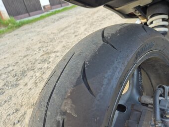 Honda Hornet 600 - 8
