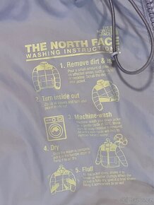 The North Face dětská zimní bunda z husího peří vel. 120 - 8