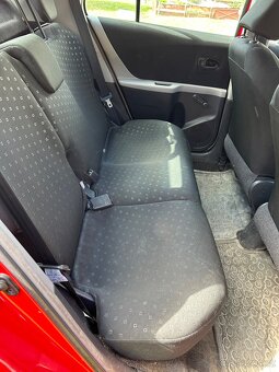 Toyota Yaris 1.3 VVT-i benzin 2007 64kw - 8