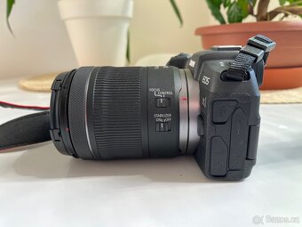 Canon EOS RP + RF 24-105 mm f/4.0-7.1 IS STM - 8