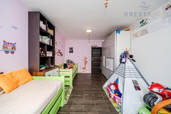 Nadstandartní byt 3+1, 78m2, s 2 wc, sprchovým koutem i vano - 8