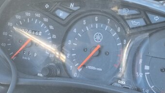 YAMAHA XJ9 DIVERSION 2001 - 8