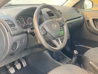 Škoda Roomster 1.4MPI Fresh benzín 63kw - 8