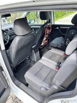 VW Touran 1.6 TDI - 8