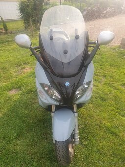 Piaggio x9 - 8