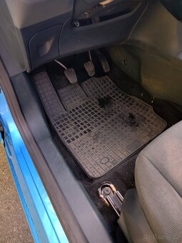 Ford Fiesta 1.25 benzin 60kw - 8