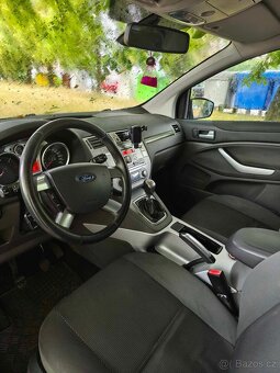 Ford Kuga - 8