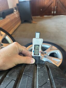 ALU Kola ŠKODA 5x112 R17 PALLAS Letní Pneu 225/45/17 - 8