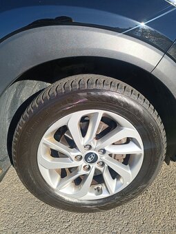 Hyundai Tucson 1.7crdi 85kw - 8