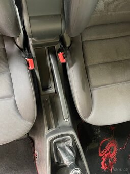 Audi a3 1.6 - 8