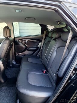 Hyundai ix35 2.0 CRDi Trikolor 4x4 - 8