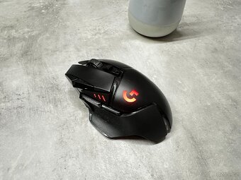 bezdrátová Logitech G502 Lightspeed Wireless Gaming Mouse - 8
