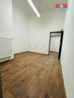 Pronájem bytu 2+1, 70 m², Ostrava, ul. Nádražní - 8