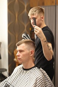 Přijmu holiče do zavedeného barber shopu - 8