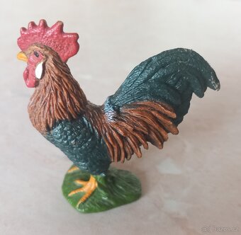 Schleich auto s přívěsem, koňmi, psem a kohoutem - 8