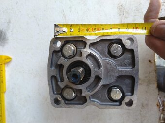 Hydraulické čerpadlo NŠ6M-3 /Hydrosila/ - 8