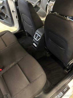 Prodám Škoda Octavia 3 - 8