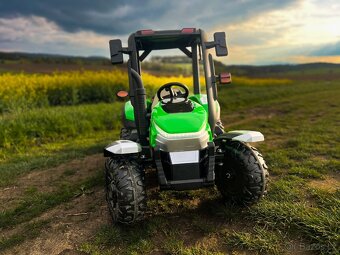 Dětský elektrický traktor 2x200W včetně valníku - 8