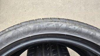 Letní pneu 255/40/20 Good Year - 8