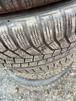 Zimní pneu Hankook 285/45/21 - 8