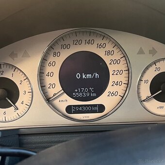 E 320CDI 4-MATIC - 8