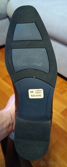 Kožené boty Baťa 44 - 8