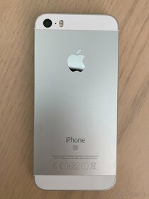 iPhone SE 16GB - NOVÁ BATERIE I DISPLEJ - 8