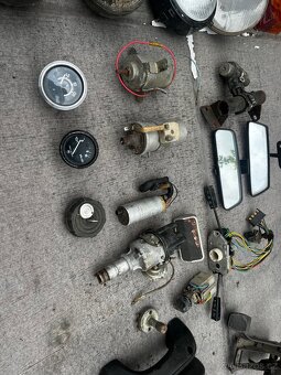 Díly Škoda, Trabant, AVIA, Karosa, Fiat… - 8