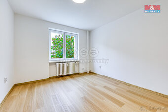 Pronájem bytu 3+1, 74 m², Plzeň, ul. Pecháčkova - 8