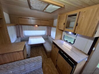 BURSTNER CLUB 370, s ČR TP a platnou STK - PŘEDSTAN - 8