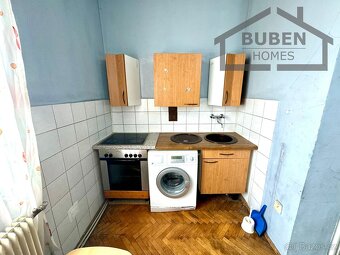 RD se čtyřmi bytovými jednotkami (užitná plocha 460 m2) - Dl - 8