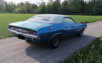 Dodge Challenger 383 V8 – Special Edition, r. v. 1970 - 8