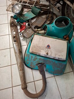 Skútr Tatran 125 - 8