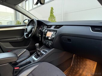 ŠKODA Octavia 3 Combi 1.4TSi 103KW Style Plus SERVIS - 8