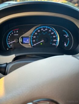 TOYOTA SIENNA - 8