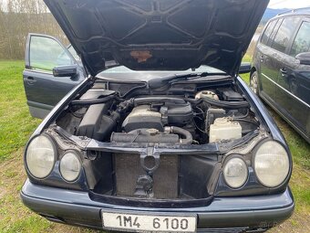 Mercedes W210 E200 - 8