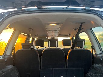 Ford Galaxy 2.0 TDCi, 7 míst, klimatizace, tažné - 8
