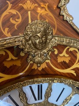 Velké stolní starožitné hodiny ve stylu A.Boulle-Tiffany - 8